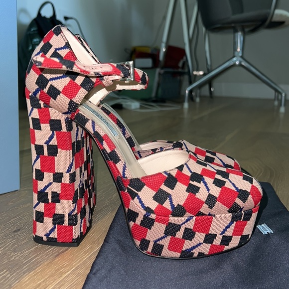 Prada Platform Heels - Picture 4 of 7